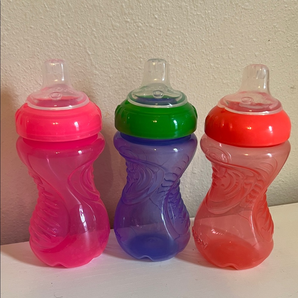 Set of Three Nuby Sippy Cups 10oz